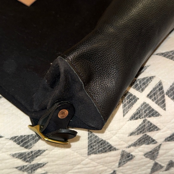 Meanwhile Back On The Farm Backpack - Picture 5 of 12